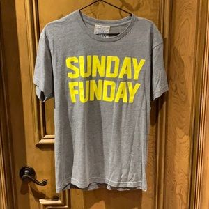 Men’s “Sunday Funday” Graphic T Sz M